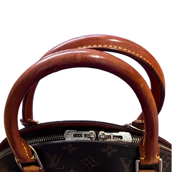 Authentic Vintage Louis Vuitton Monogram Ellipse PM Handbag - Picture 6 of 17